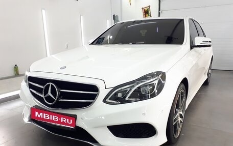 Mercedes-Benz E-Класс, 2014 год, 2 100 000 рублей, 3 фотография