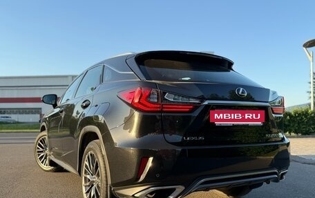 Lexus RX IV рестайлинг, 2017 год, 4 150 000 рублей, 7 фотография
