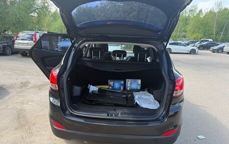Hyundai ix35 I рестайлинг, 2010 год, 1 050 000 рублей, 10 фотография