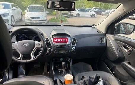 Hyundai ix35 I рестайлинг, 2010 год, 1 050 000 рублей, 11 фотография
