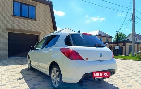 Peugeot 308 II, 2012 год, 985 000 рублей, 3 фотография