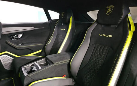 Lamborghini Urus I, 2024 год, 38 000 088 рублей, 14 фотография
