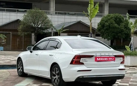 Volvo S60 III, 2023 год, 2 600 000 рублей, 6 фотография