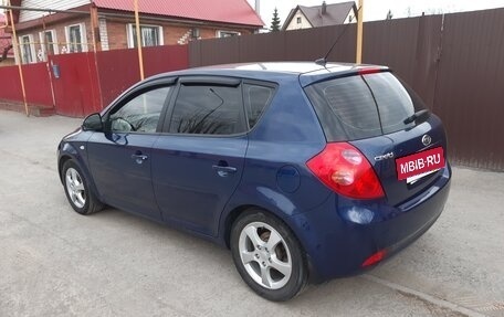 KIA cee'd I рестайлинг, 2008 год, 850 000 рублей, 7 фотография