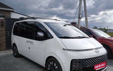 Hyundai Staria, 2021 год, 5 100 000 рублей, 2 фотография