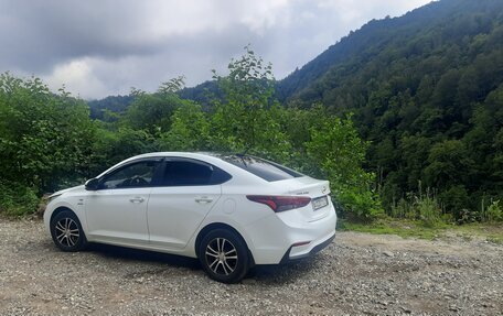 Hyundai Solaris II рестайлинг, 2020 год, 1 570 000 рублей, 24 фотография