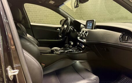 KIA Stinger I, 2019 год, 2 608 000 рублей, 9 фотография