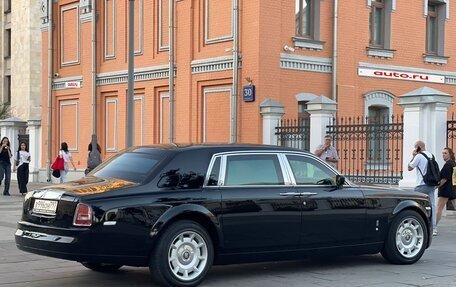 Rolls-Royce Phantom VII рестайлинг, 2007 год, 25 000 000 рублей, 5 фотография
