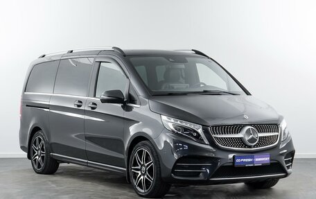 Mercedes-Benz V-Класс, 2019 год, 6 890 000 рублей, 1 фотография