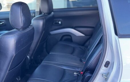 Mitsubishi Outlander III рестайлинг 3, 2010 год, 947 000 рублей, 20 фотография