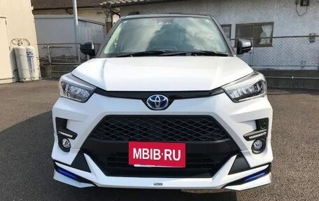 Toyota Raize I, 2022 год, 1 195 000 рублей, 4 фотография