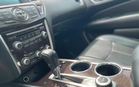 Nissan Pathfinder, 2015 год, 1 890 000 рублей, 17 фотография