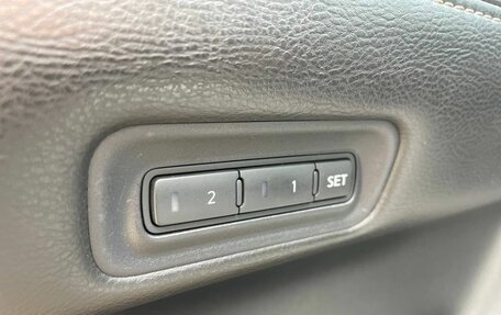 Nissan Pathfinder, 2015 год, 1 890 000 рублей, 11 фотография