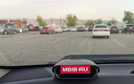 Honda Insight II рестайлинг, 2010 год, 1 190 000 рублей, 17 фотография