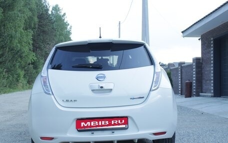 Nissan Leaf I, 2014 год, 800 000 рублей, 2 фотография
