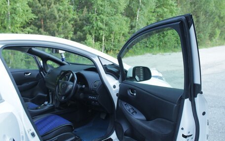 Nissan Leaf I, 2014 год, 800 000 рублей, 11 фотография