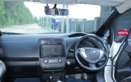 Nissan Leaf I, 2014 год, 800 000 рублей, 12 фотография