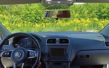 Volkswagen Polo VI (EU Market), 2018 год, 1 175 000 рублей, 17 фотография