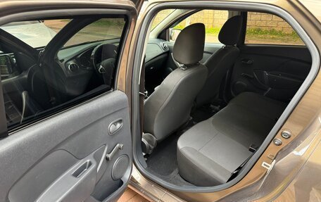 Renault Logan II, 2018 год, 750 000 рублей, 10 фотография