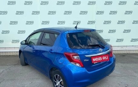 Toyota Vitz, 2016 год, 860 000 рублей, 6 фотография