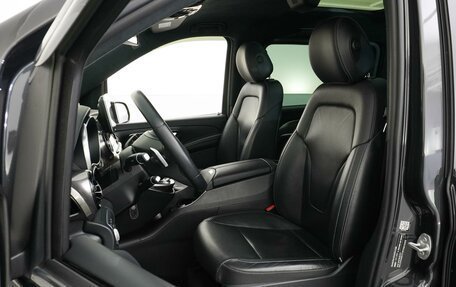 Mercedes-Benz V-Класс, 2019 год, 6 890 000 рублей, 11 фотография
