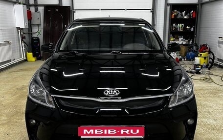 KIA Rio IV, 2017 год, 890 000 рублей, 5 фотография