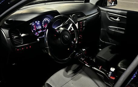 KIA Rio IV, 2017 год, 890 000 рублей, 26 фотография