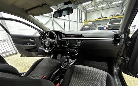 KIA Rio IV, 2017 год, 890 000 рублей, 24 фотография