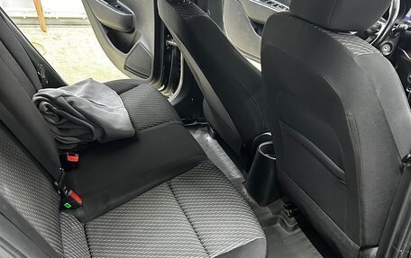 KIA Rio IV, 2017 год, 890 000 рублей, 40 фотография