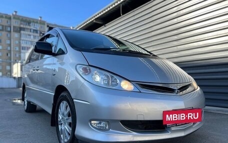 Toyota Estima III рестайлинг -2, 2003 год, 945 000 рублей, 3 фотография