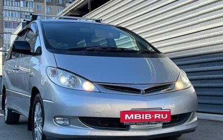 Toyota Estima III рестайлинг -2, 2003 год, 945 000 рублей, 2 фотография