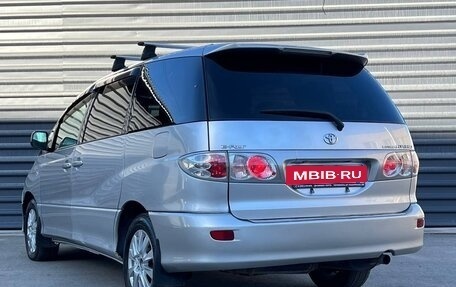 Toyota Estima III рестайлинг -2, 2003 год, 945 000 рублей, 13 фотография