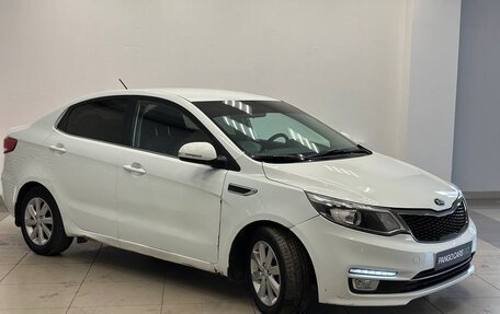 KIA Rio III рестайлинг, 2015 год, 700 000 рублей, 3 фотография