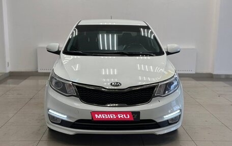 KIA Rio III рестайлинг, 2015 год, 700 000 рублей, 2 фотография