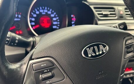KIA Rio III рестайлинг, 2015 год, 700 000 рублей, 23 фотография