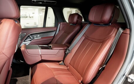 Land Rover Range Rover IV рестайлинг, 2024 год, 21 600 000 рублей, 4 фотография