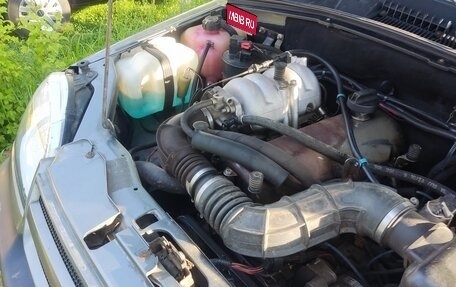 Chevrolet Niva I рестайлинг, 2005 год, 270 000 рублей, 1 фотография