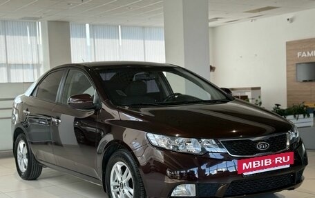 KIA Cerato III, 2010 год, 830 000 рублей, 3 фотография