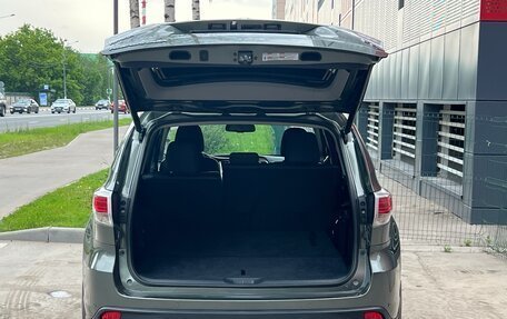 Toyota Highlander III, 2014 год, 2 749 000 рублей, 7 фотография