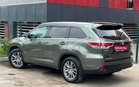 Toyota Highlander III, 2014 год, 2 749 000 рублей, 4 фотография