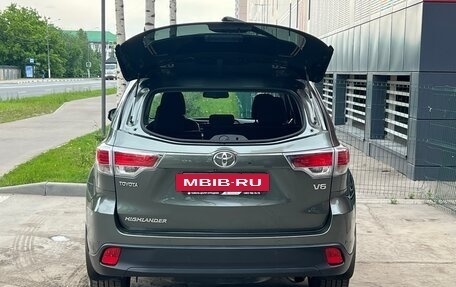 Toyota Highlander III, 2014 год, 2 749 000 рублей, 6 фотография