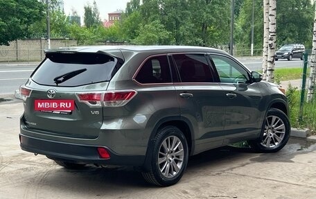 Toyota Highlander III, 2014 год, 2 749 000 рублей, 9 фотография