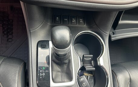 Toyota Highlander III, 2014 год, 2 749 000 рублей, 21 фотография