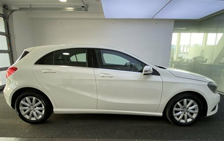 Mercedes-Benz A-Класс, 2015 год, 1 439 000 рублей, 5 фотография