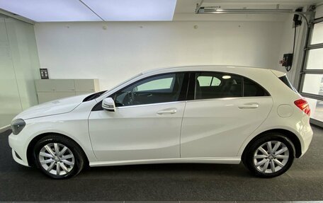 Mercedes-Benz A-Класс, 2015 год, 1 439 000 рублей, 10 фотография