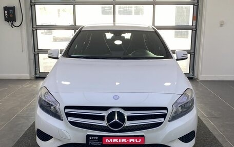 Mercedes-Benz A-Класс, 2015 год, 1 439 000 рублей, 2 фотография