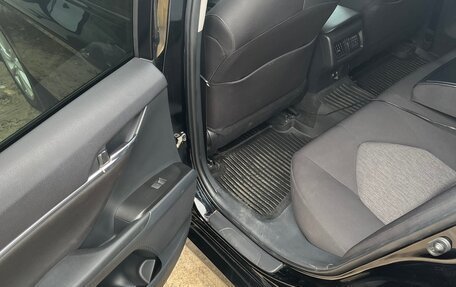 Toyota Camry, 2021 год, 3 300 000 рублей, 11 фотография