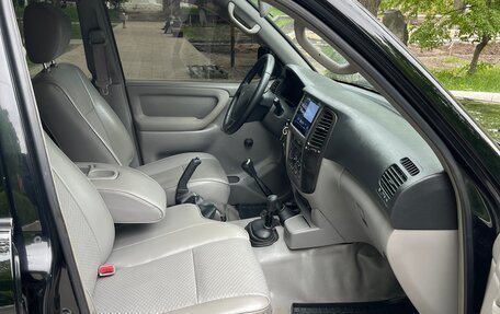 Toyota Land Cruiser 100 рестайлинг 2, 2003 год, 2 950 000 рублей, 15 фотография