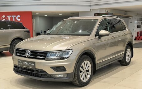 Volkswagen Tiguan II, 2018 год, 2 350 000 рублей, 5 фотография