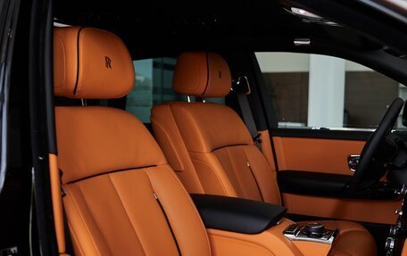 Rolls-Royce Phantom VIII, 2024 год, 88 000 000 рублей, 11 фотография